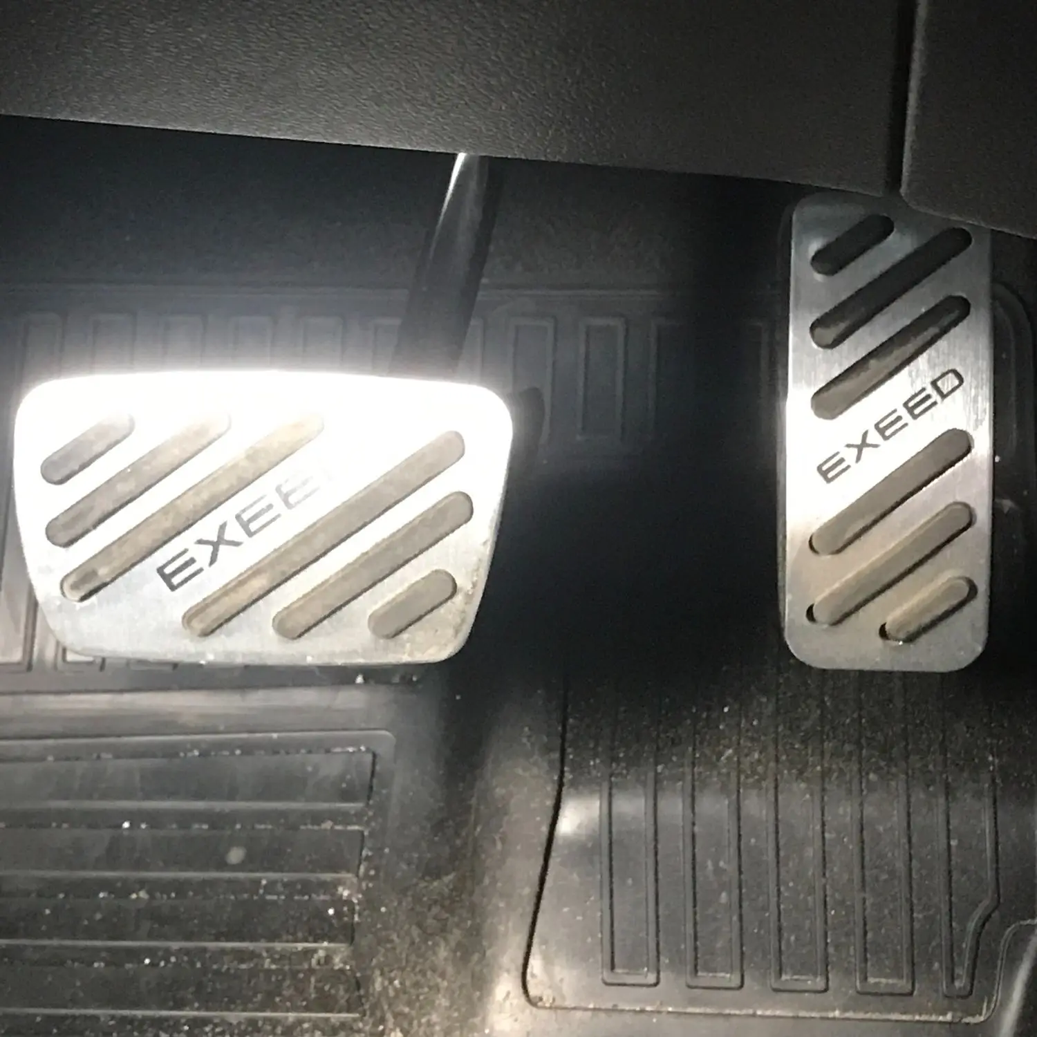 For Chery EXEED TX TXL VX 2018 2019 2020 2021 2022 2023 Car Accelerator Pedal Cover Gas Fuel Brake Non-Slip Pad Auto Accessories
For Chery EXEED TX TXL VX 2018 2019 2020 2021 2022 2023 Car Accelerator Pedal Cover Gas Fuel Brake Non-Slip Pad Auto Accessories