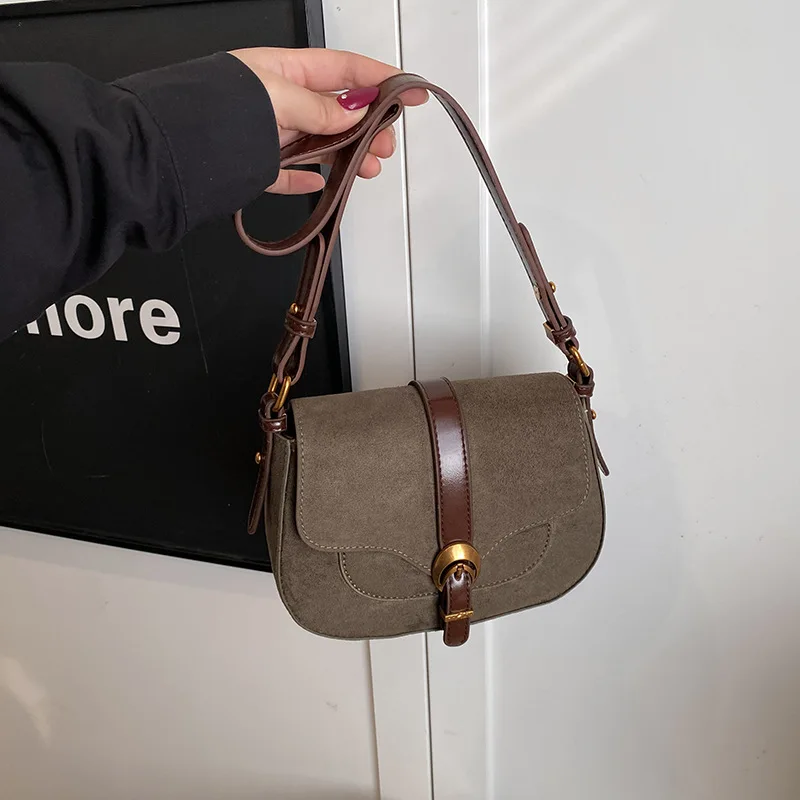 2025 Blue Underarm Bag for Women, Genuine Leather Multi-way Shoulder Crossbody Purse, Vintage Small Tote for Work Commute Dating
2025 Blue Underarm Bag for Women, Genuine Leather Multi-way Shoulder Crossbody Purse, Vintage Small Tote for Work Commute Dating