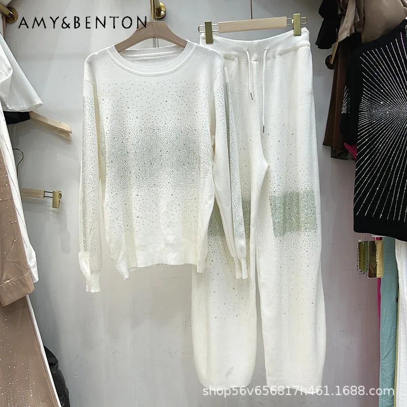 American Style Heavy Rhinestone Shiny Loose Long-Sleeved Sweatshirt Top + Elastic Waist Wide Leg Long Pants Two-Piece Set Women
American Style Heavy Rhinestone Shiny Loose Long-Sleeved Sweatshirt Top + Elastic Waist Wide Leg Long Pants Two-Piece Set Women