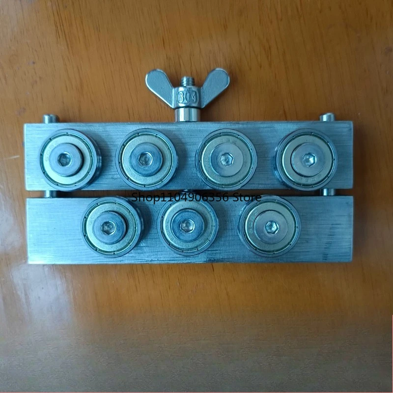 for Manual Cable 7-Wheel Straightener 1.5-2.5MM Copper Stainless Steel Iron Wire Straightening Machine
for Manual Cable 7-Wheel Straightener 1.5-2.5MM Copper Stainless Steel Iron Wire Straightening Machine