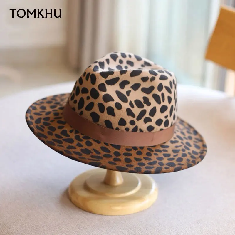Европейская и американская мода Шерстяная шляпа Федора с леопардовым принтом Женская и мужская джазовая шляпа Зимняя ретро британская дизайнерская роскошная цилиндр
Европейская и американская мода Шерстяная шляпа Федора с леопардовым принтом Женская и мужская джазовая шляпа Зимняя ретро британская дизайнерская роскошная цилиндр