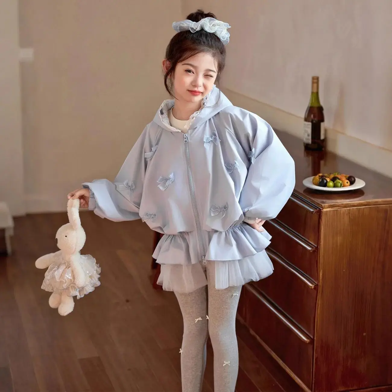 Girls' Spring Autumn Fashionable Butterfly Knot Jacket Trendy Child's Pure Color Patchwork Lace Ruffle Coat
Girls' Spring Autumn Fashionable Butterfly Knot Jacket Trendy Child's Pure Color Patchwork Lace Ruffle Coat