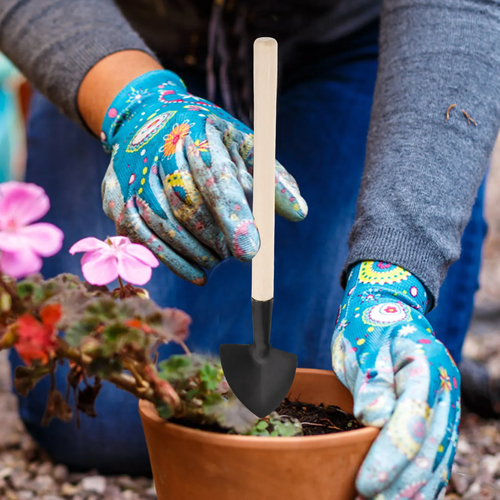 9Pcs Gardening Shovel Rake Stainless Steel Multi-Function Yard Garden Tools Set Planting Soil Rake Digging Transplanting