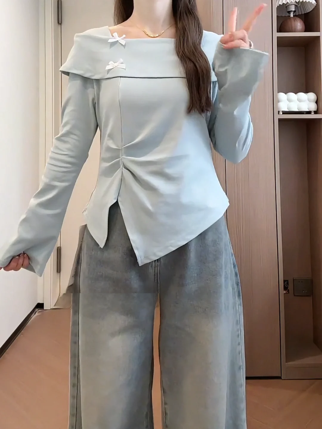 Sweet Knot One Shoulder Long Sleeve T-Shirt Women's Slimming Design Spring Fashion Korean Style High Waist Commute
Sweet Knot One Shoulder Long Sleeve T-Shirt Women's Slimming Design Spring Fashion Korean Style High Waist Commute