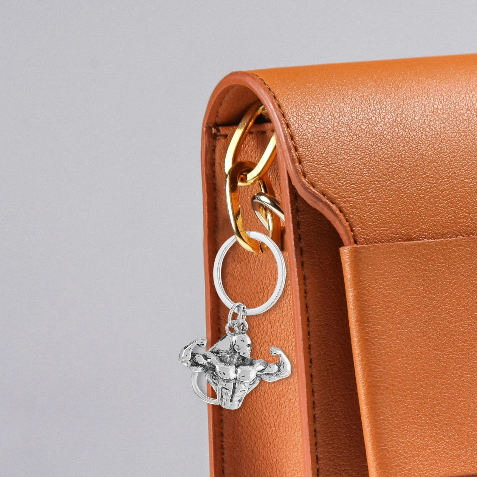 Barbell Keychain For Gym Fitness Enthusiasts Motivational Workout Accessory Durable Metal Key Ring For Sports Lovers Men Gym Bag 
Barbell Keychain For Gym Fitness Enthusiasts Motivational Workout Accessory Durable Metal Key Ring For Sports Lovers Men Gym Bag