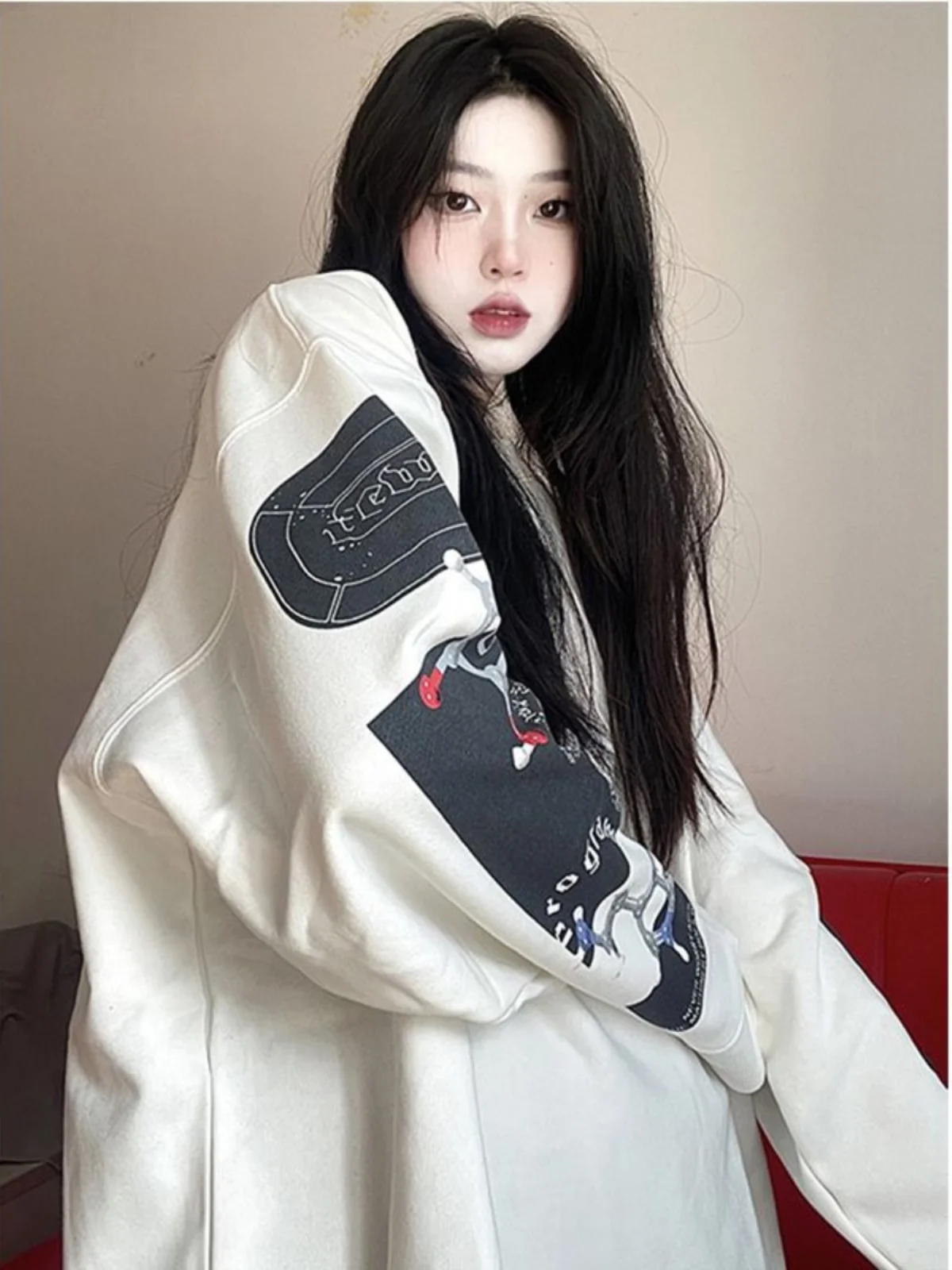 Loose Fit round Neck Sweatshirt Men's Casual Style Couple's Clothing Autumn Winter New Arrival Japanese Trendy Brand Large Size
Loose Fit round Neck Sweatshirt Men's Casual Style Couple's Clothing Autumn Winter New Arrival Japanese Trendy Brand Large Size