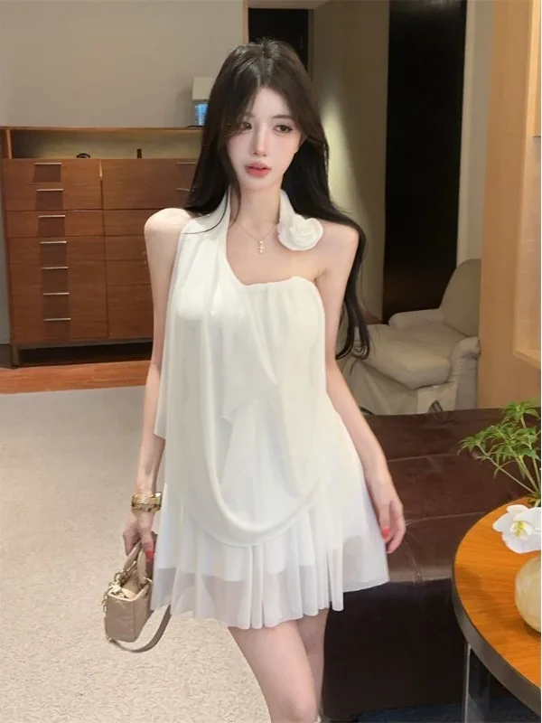 Summer Floral Mesh Neckline Crop Top And Skirt Set Women's Slim Fit Short Style Two Piece Suite Breathable Comfortable Material
Summer Floral Mesh Neckline Crop Top And Skirt Set Women's Slim Fit Short Style Two Piece Suite Breathable Comfortable Material