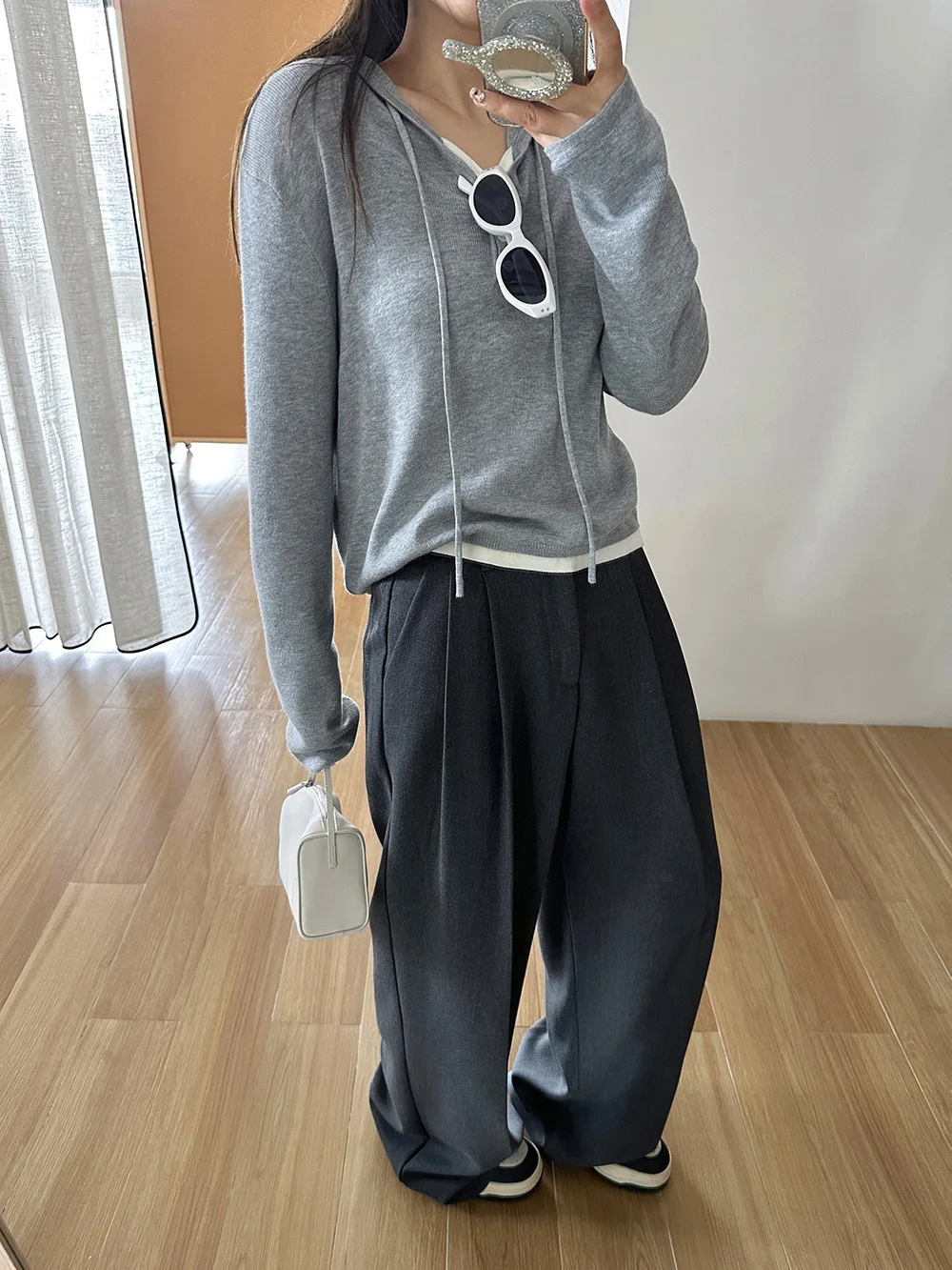 CALYMIX 2015 Fake Two Piece Knitted Shirt Hooded Women's 25 Spring/summer Design Sense Color Blocked Hoodie Basic Inner
CALYMIX 2015 Fake Two Piece Knitted Shirt Hooded Women's 25 Spring/summer Design Sense Color Blocked Hoodie Basic Inner