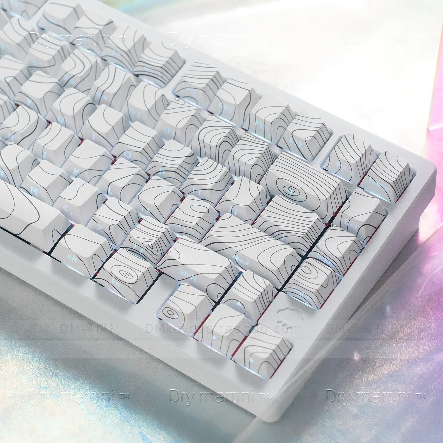 Side engraved transparent keycap original PBT full five-sided sublimation 68/84/87/98/108
Side engraved transparent keycap original PBT full five-sided sublimation 68/84/87/98/108