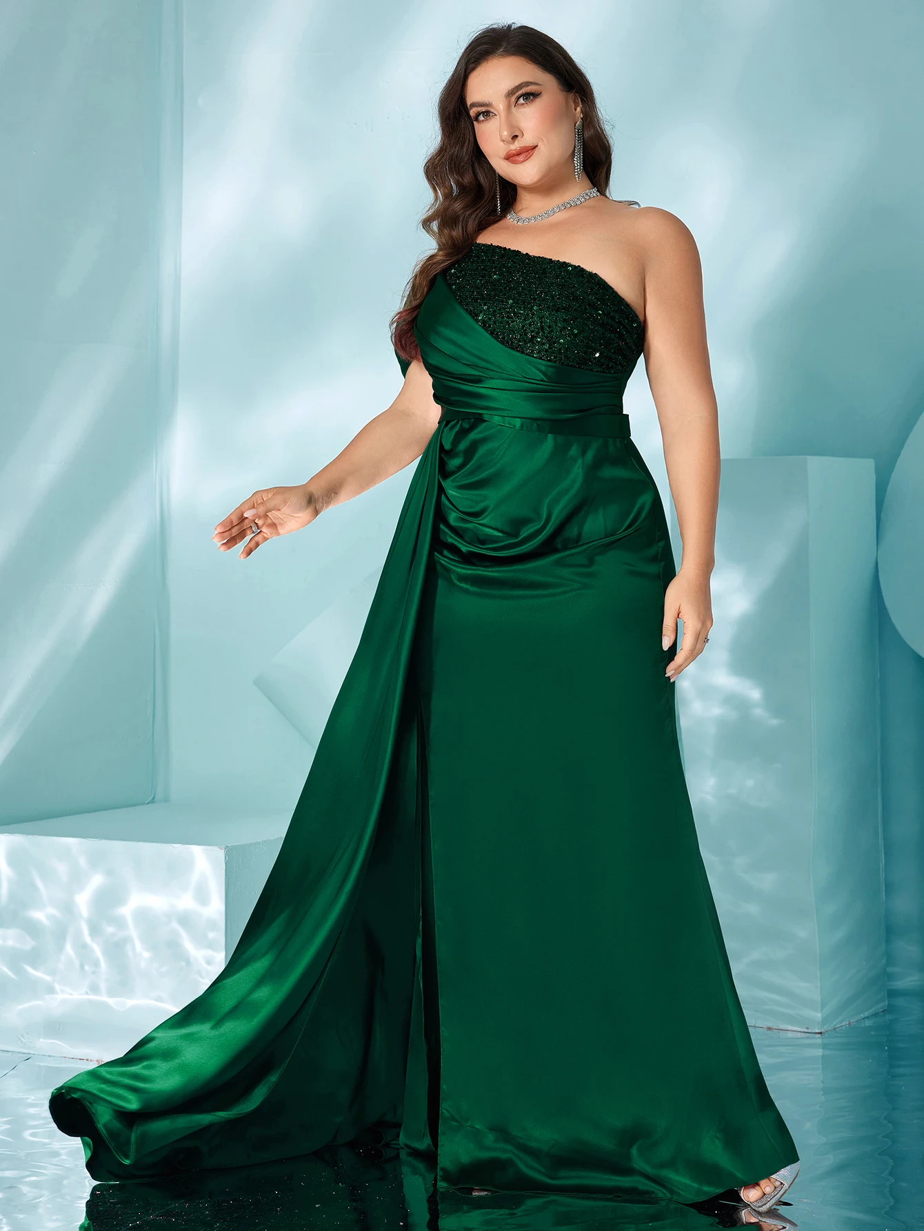 UNITHORSE Sequin Folded Single Shoulder Gown Floor-Length Satin Evening Dress Women's Elegant Cocktail Dress
UNITHORSE Sequin Folded Single Shoulder Gown Floor-Length Satin Evening Dress Women's Elegant Cocktail Dress