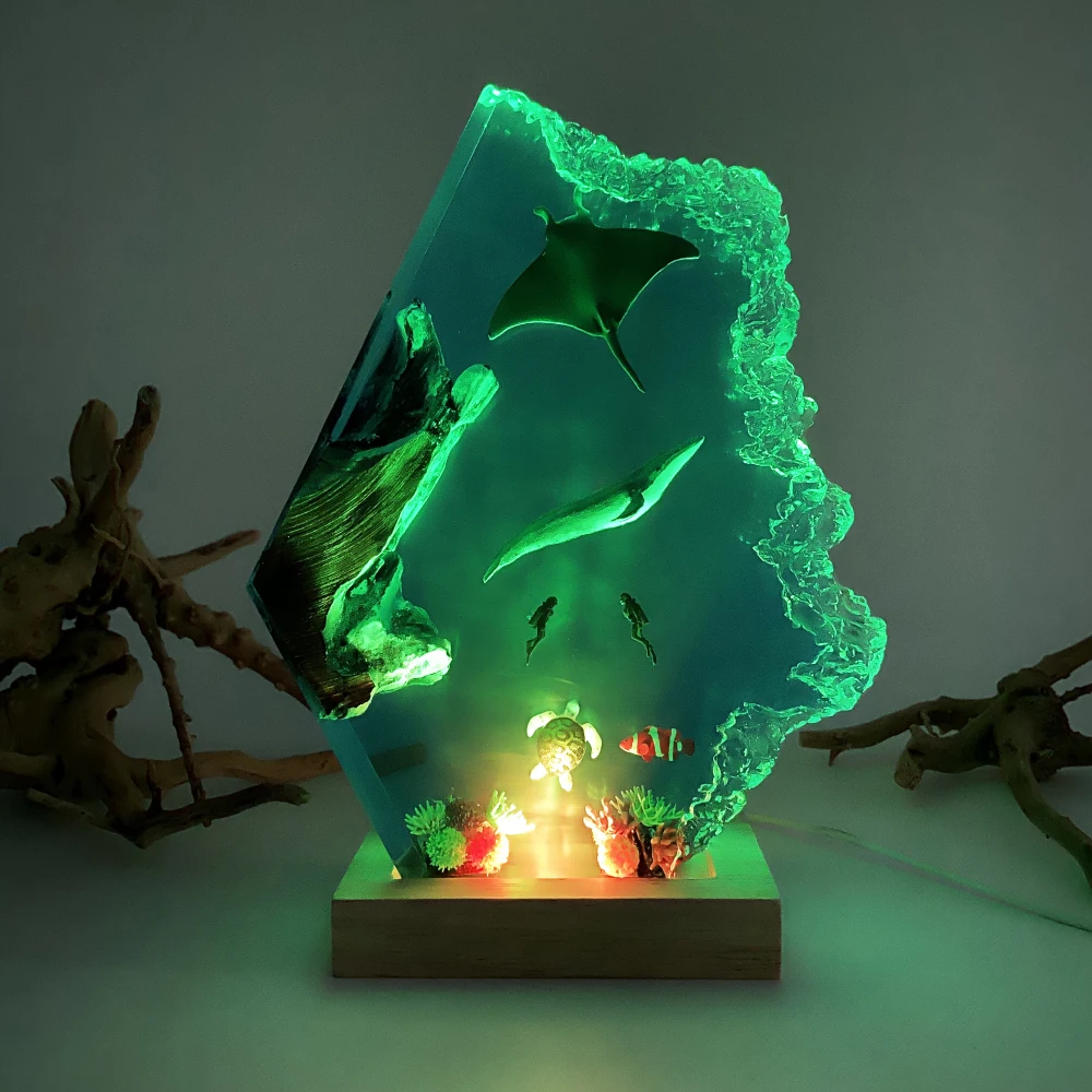 Ocean Landscape Organism Resin Table Light Creactive Art Decoration Lamp Divers Marine Life Theme Night Light USB Charge
Ocean Landscape Organism Resin Table Light Creactive Art Decoration Lamp Divers Marine Life Theme Night Light USB Charge