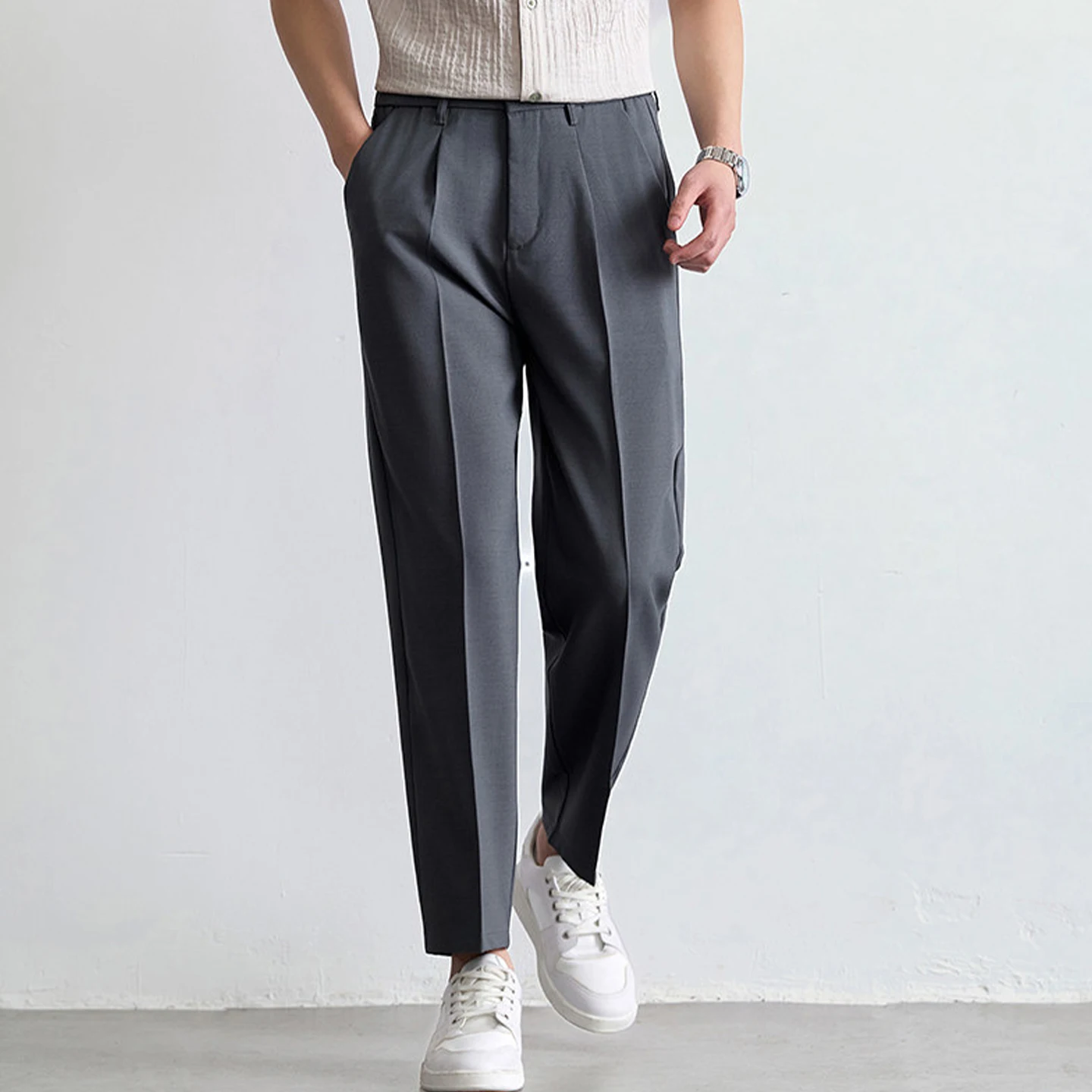 Plus-Size Men's Casual Pants, Summer Thin Style, 2026 New Model, Loose Straight-Leg Versatile Business Cropped Dress Pants with Drape Effect
Plus-Size Men's Casual Pants, Summer Thin Style, 2026 New Model, Loose Straight-Leg Versatile Business Cropped Dress Pants with Drape Effect