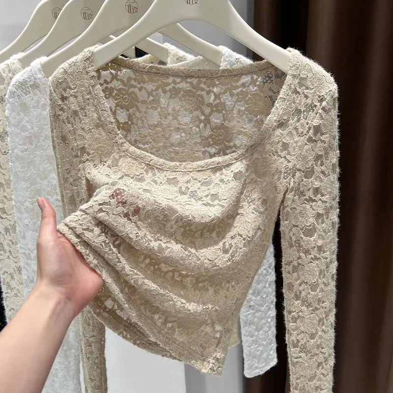 Женская футболка больших размеров с кружевом и длинным свеком Faion Me, внутренняя одежда, топ с квадратным воротником, корейский облегающий крой
Женская футболка больших размеров с кружевом и длинным свеком Faion Me, внутренняя одежда, топ с квадратным воротником, корейский облегающий крой