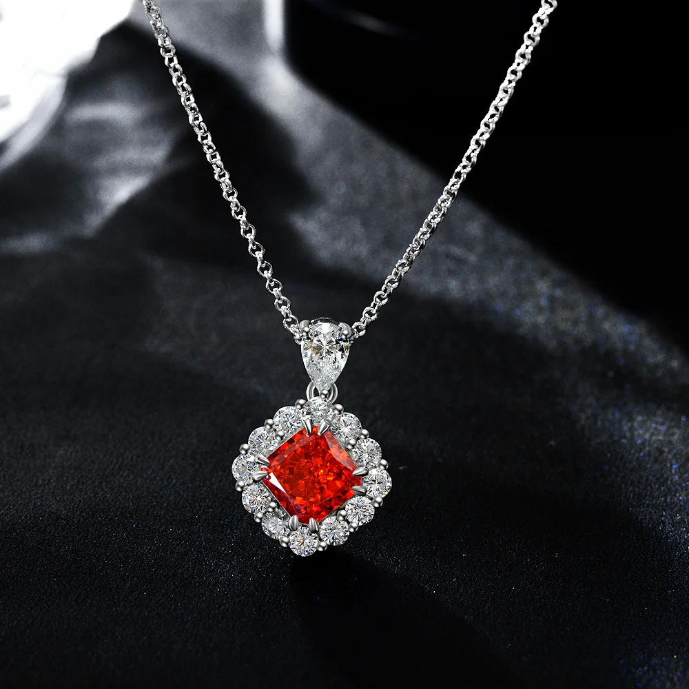 S925 Sterling Silver 2-carat Square Padma Red 7 * 7 Necklace 40+5cm Wedding Jewelry
S925 Sterling Silver 2-carat Square Padma Red 7 * 7 Necklace 40+5cm Wedding Jewelry