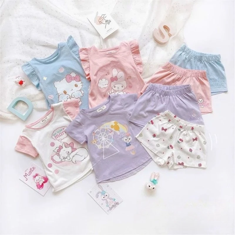 Летний новый комплект из 2 предметов с рисунком KT My Melody для девочек, модная милая домашняя одежда с летающими рукавами, пижамный комплект с короткими рукавами
Летний новый комплект из 2 предметов с рисунком KT My Melody для девочек, модная милая домашняя одежда с летающими рукавами, пижамный комплект с короткими рукавами