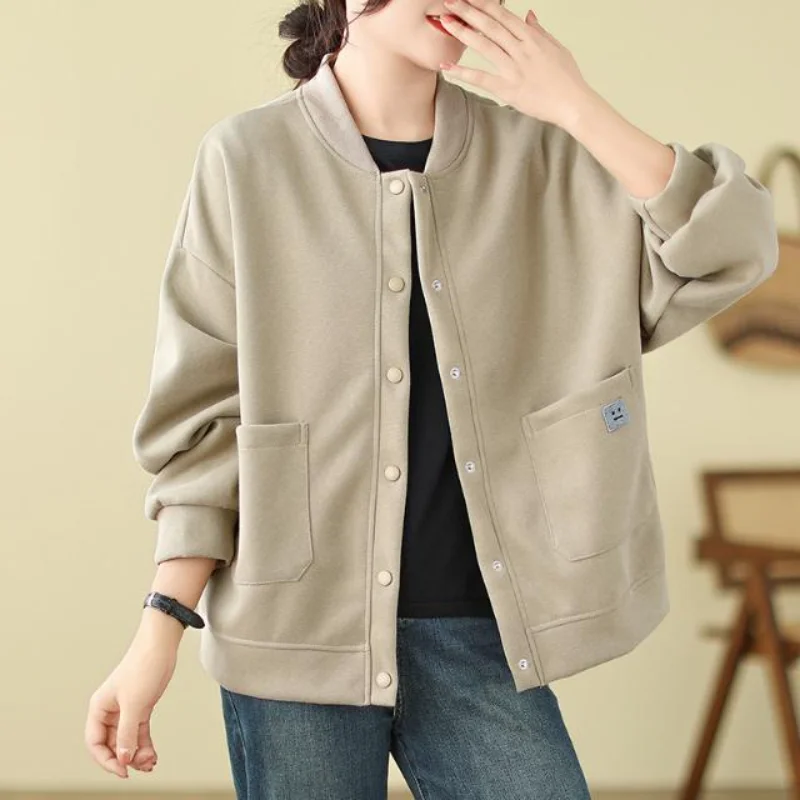 Solid Color Cotton Long-sleeved Baseball Uniform Cardigan Sweater Jacket
Solid Color Cotton Long-sleeved Baseball Uniform Cardigan Sweater Jacket