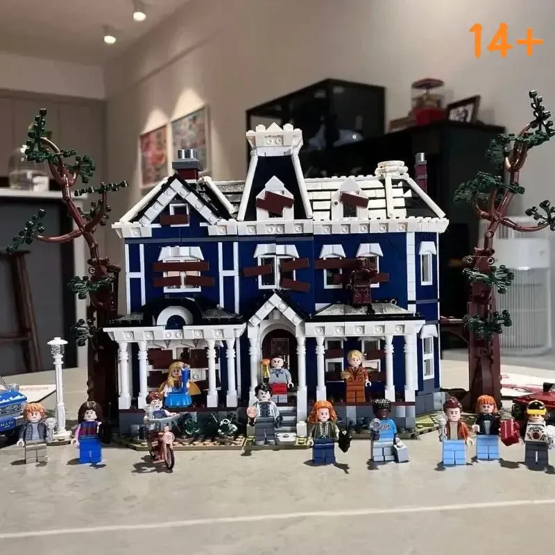 Disney 11370 2593Pcs Vintage House Building Bricks Kit Creative Model Birthday Christmas Gift compatible with LEGO bricks
Disney 11370 2593Pcs Vintage House Building Bricks Kit Creative Model Birthday Christmas Gift compatible with LEGO bricks