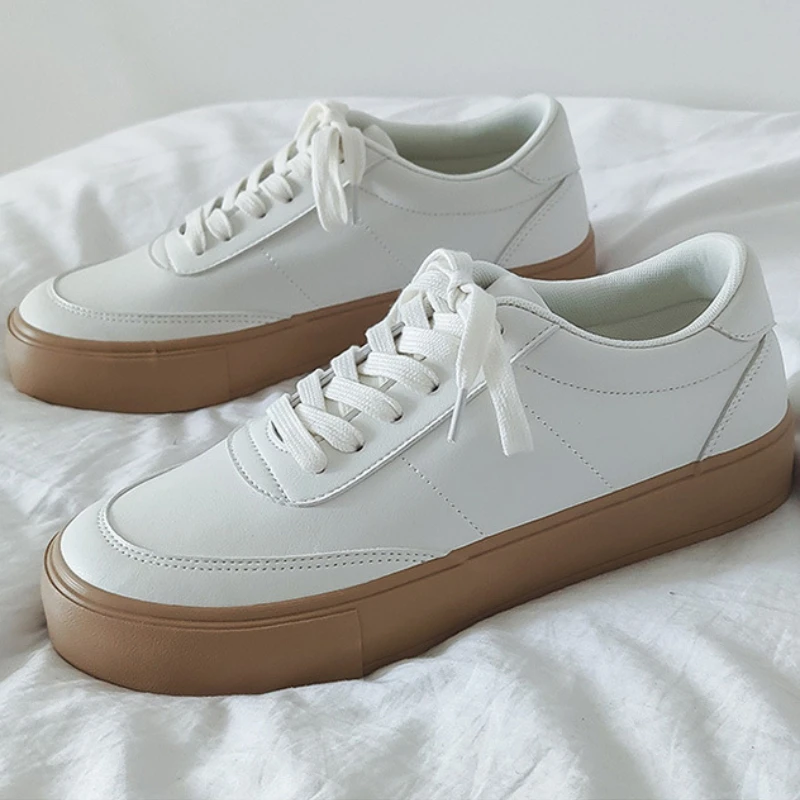 Male New Leather Student Sports Versatile Board Shoes Little White Shoes Comfortable Sneakers Lightweight Walking Shoes for Men
Male New Leather Student Sports Versatile Board Shoes Little White Shoes Comfortable Sneakers Lightweight Walking Shoes for Men