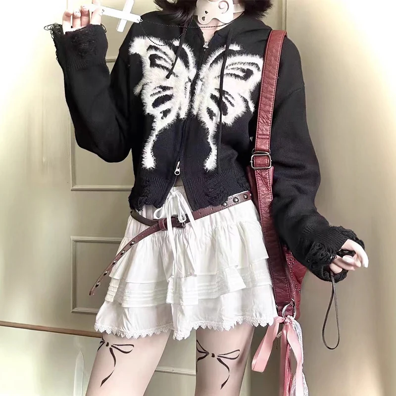 Gothic Style Butterfly Hooded Jacket Women American Spicy Girl Short Zip Up Cardigan Coat Autumn Y2K Retro Knitted Outerwear
Gothic Style Butterfly Hooded Jacket Women American Spicy Girl Short Zip Up Cardigan Coat Autumn Y2K Retro Knitted Outerwear