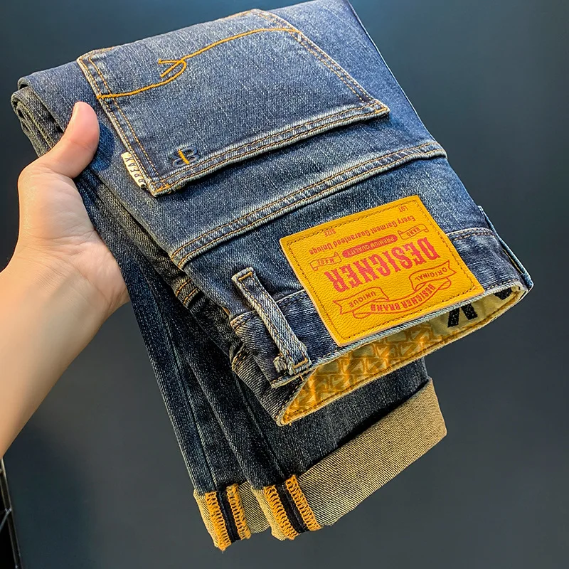 Blue Jeans for Men 2024 Autumn High-End Washed Fashion Embroidery Slim Fit Light Straight-Leg Vintage White Casual Denim Pants
Blue Jeans for Men 2024 Autumn High-End Washed Fashion Embroidery Slim Fit Light Straight-Leg Vintage White Casual Denim Pants