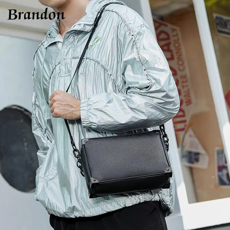 Темпераментная нишевая сумка через плечо унисекс, Повседневная Индивидуальная сумка через плечо, модная и универсальная маленькая квадратная сумка 
Темпераментная нишевая сумка через плечо унисекс, Повседневная Индивидуальная сумка через плечо, модная и универсальная маленькая квадратная сумка