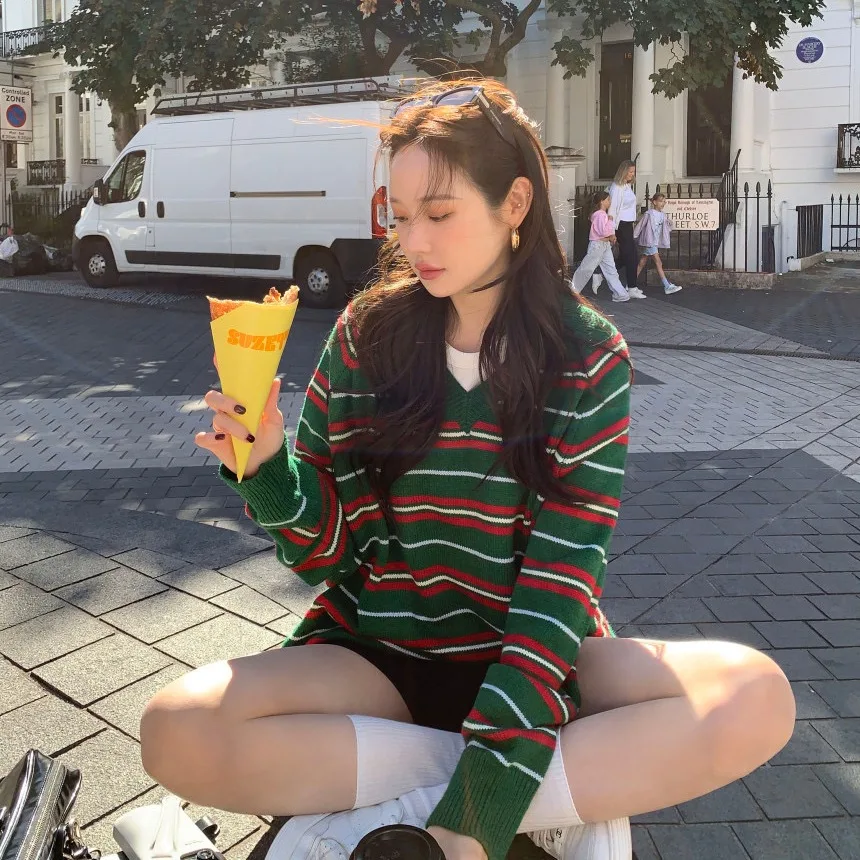 Women Knitted Pullovers Sweaters Casual Jumpers Stripes V Neck Long Sleeves Loose Fit Slight Strech Office Lady 2025 Autumn
Women Knitted Pullovers Sweaters Casual Jumpers Stripes V Neck Long Sleeves Loose Fit Slight Strech Office Lady 2025 Autumn