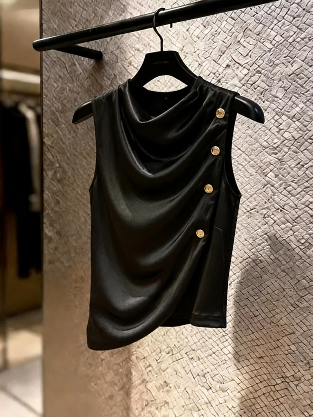 Summer Commute Style Slim Fit Sleeveless Vest Versatile Elegant Design Unique No.129 Women's Fashion Straight Cut Top
Summer Commute Style Slim Fit Sleeveless Vest Versatile Elegant Design Unique No.129 Women's Fashion Straight Cut Top
