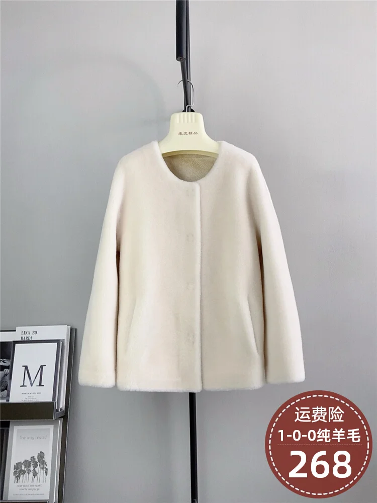 Pure wool round neck short style large particle wool jacket, small stature sheep shearing velvet composite fur integrated autumn
Pure wool round neck short style large particle wool jacket, small stature sheep shearing velvet composite fur integrated autumn