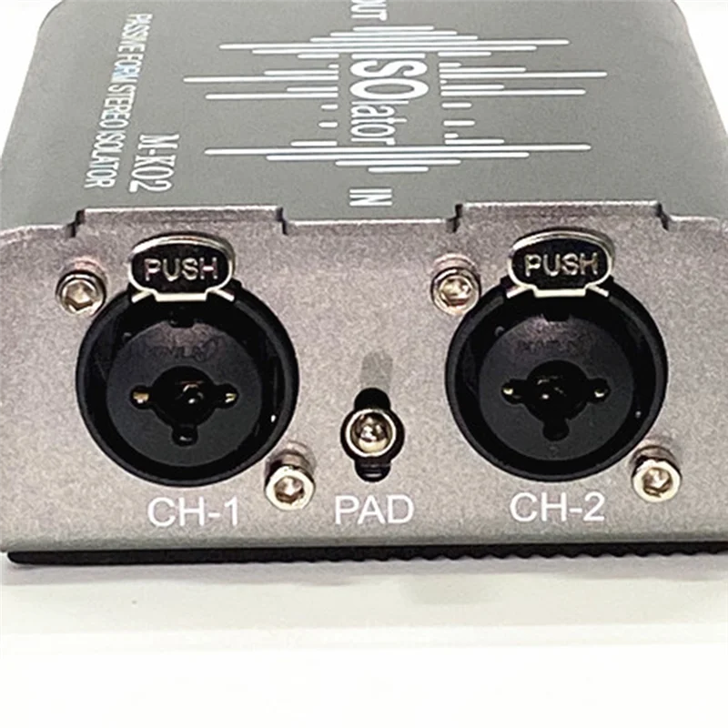 1 PCS Passive Dual 6.35Mm To XLR Audio Stereo Signal Isolator 2 In 2 Out Eliminator Box As Shown XLR Noise Switcher For DJ Mixer
1 PCS Passive Dual 6.35Mm To XLR Audio Stereo Signal Isolator 2 In 2 Out Eliminator Box As Shown XLR Noise Switcher For DJ Mixer