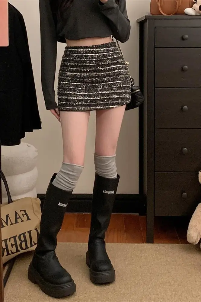 Women's Vintage Sequined Stripe Mini Skirt Lady Elegant High Waist Slim Short Skirt
Women's Vintage Sequined Stripe Mini Skirt Lady Elegant High Waist Slim Short Skirt