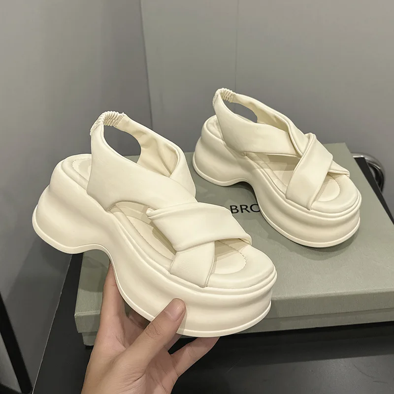 Thick soled sandals for women in summer , fashionable, versatile, comfortable, height increasing, casual sports shoes for women
Thick soled sandals for women in summer , fashionable, versatile, comfortable, height increasing, casual sports shoes for women
