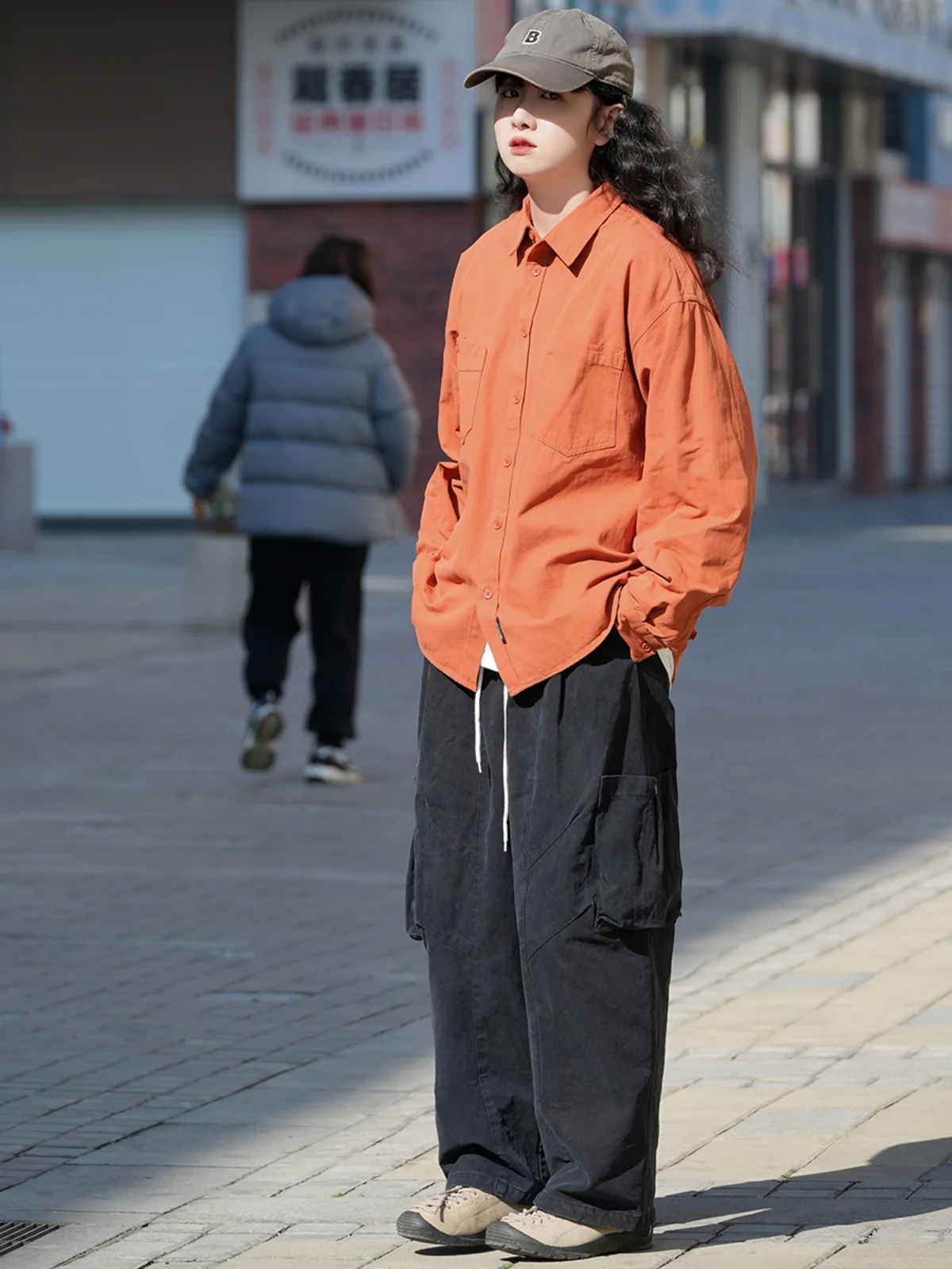 Spring 2025 Women's Casual Work irt New Design ket Sle Japanese Retro Student Cotton Long Sve Loose Fit Streetwear
Spring 2025 Women's Casual Work irt New Design ket Sle Japanese Retro Student Cotton Long Sve Loose Fit Streetwear