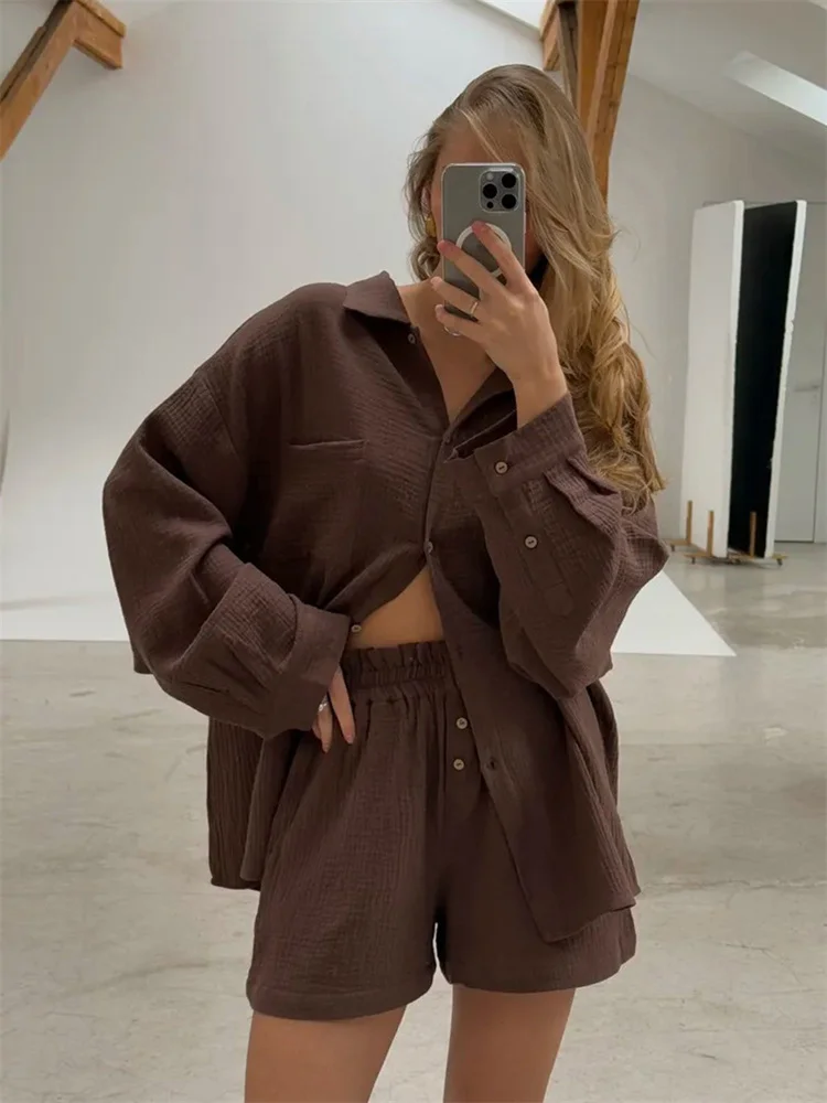 Summer Casual Shorts Sets Women's Solid Loose Cardigan And High Waist Patchwork Shorts Outfits Female Commute 2 Piece-Set
Summer Casual Shorts Sets Women's Solid Loose Cardigan And High Waist Patchwork Shorts Outfits Female Commute 2 Piece-Set