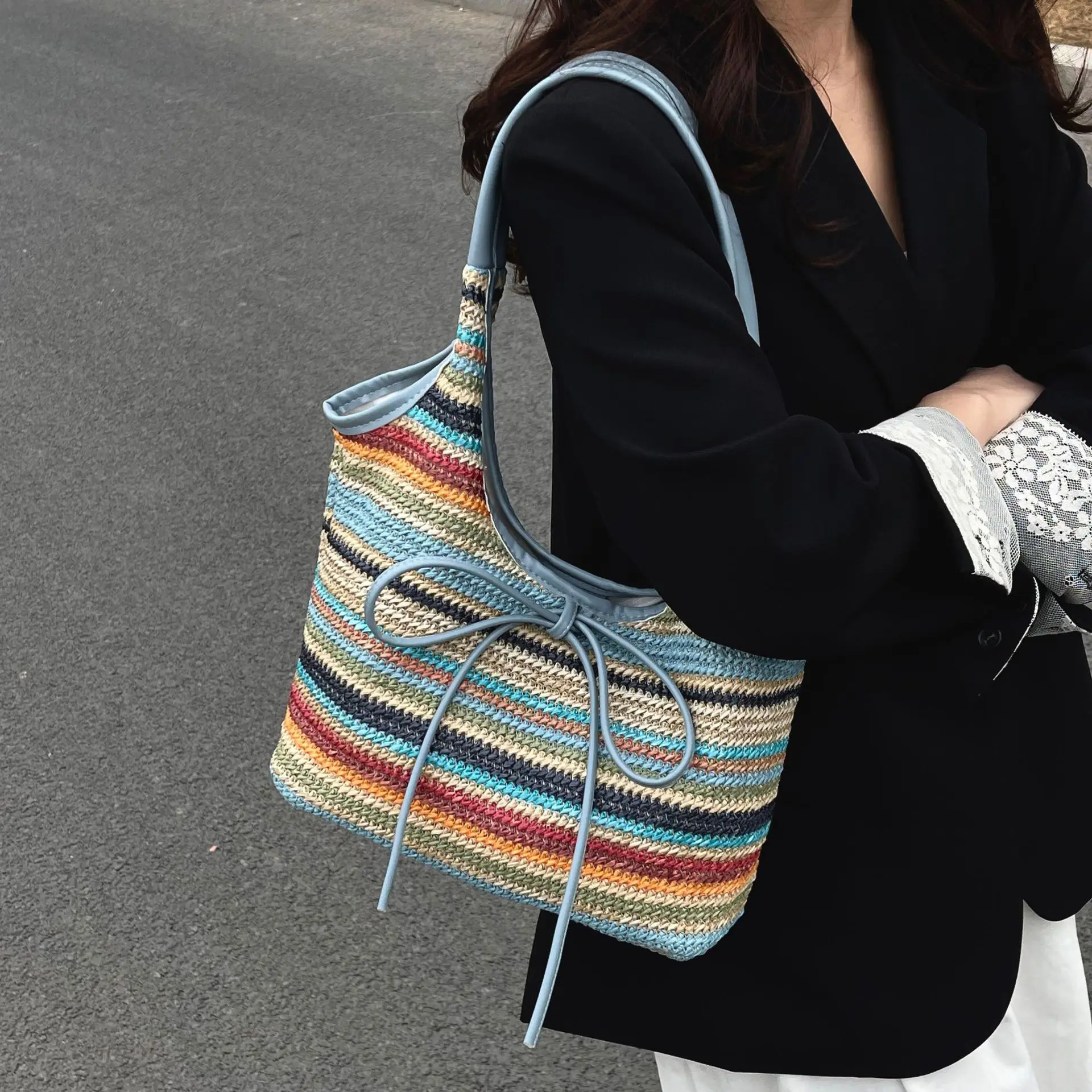 Large capacity simple casual armpit bag, fashionable woven bag, beach shoulder bag
Large capacity simple casual armpit bag, fashionable woven bag, beach shoulder bag