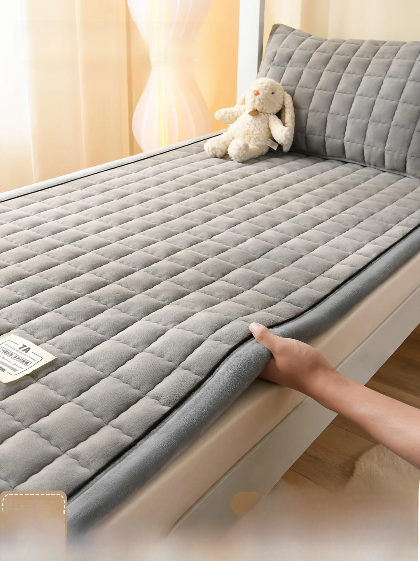 Washable Thin Fleece Student Dormitory Mattress Pad Bedroom Soft Mat Customizable Children's Office Use S-Hemp Mattress
Washable Thin Fleece Student Dormitory Mattress Pad Bedroom Soft Mat Customizable Children's Office Use S-Hemp Mattress