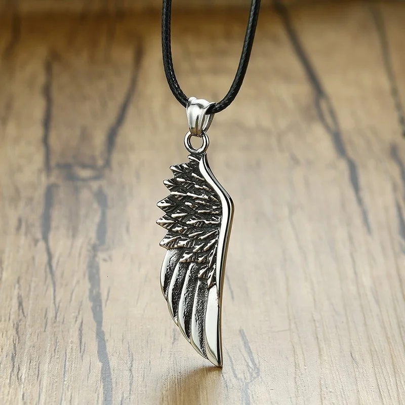 Vnox Mens Choker Vintage Gothic Feather Angel Wing Pendants Necklace Tone Stainless Steel Kettingen Kolye Male Jewelry
Vnox Mens Choker Vintage Gothic Feather Angel Wing Pendants Necklace Tone Stainless Steel Kettingen Kolye Male Jewelry