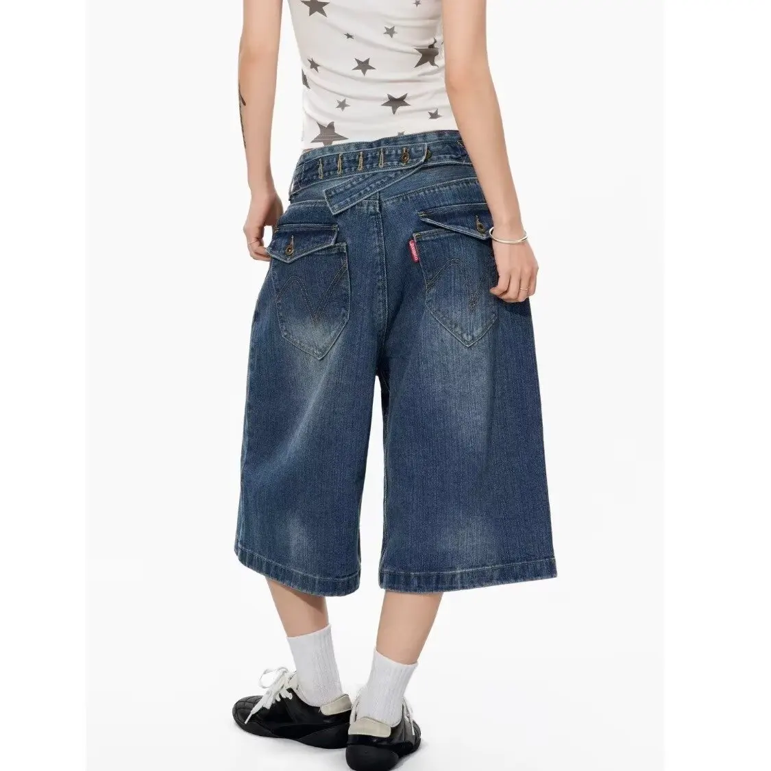 Y2K American Women's Summer High Waisted Loose Straight Leg Seven Quarter Denim Shorts Short Wide Leg
Y2K American Women's Summer High Waisted Loose Straight Leg Seven Quarter Denim Shorts Short Wide Leg