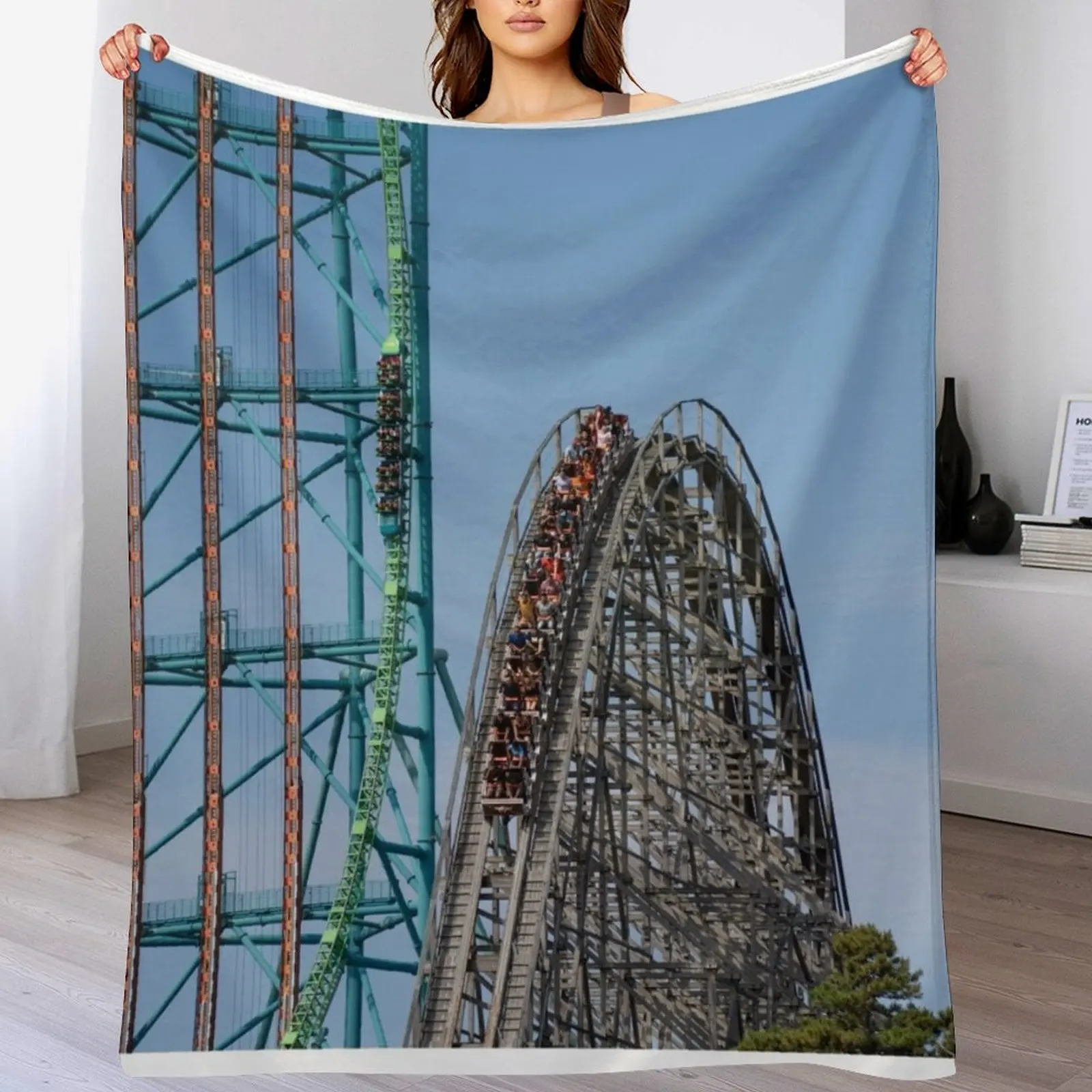 Double (Intamin) Trouble Throw Blanket Bed Fashionable Decorative Sofas Vintage Decorative Beds Blankets
Double (Intamin) Trouble Throw Blanket Bed Fashionable Decorative Sofas Vintage Decorative Beds Blankets