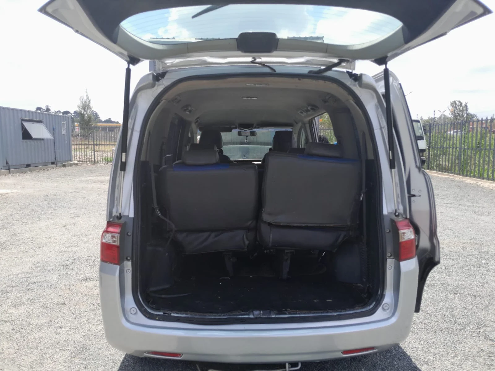 Auto Pop-Up Trunk Struts for Honda Stepwgn (RK) 2009-2015 Minivan Automatic Opening Gas Lift Supports with Springs
Auto Pop-Up Trunk Struts for Honda Stepwgn (RK) 2009-2015 Minivan Automatic Opening Gas Lift Supports with Springs