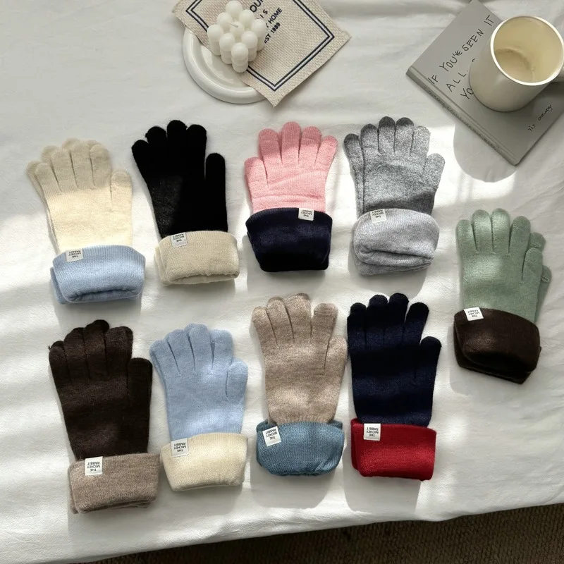 Корейские однотонные вязаные перчатки в стиле Ins, женские универсальные вязаные шерстяные перчатки с сенсорным экраном для верховой езды, сохраняющие тепло, морозостойкие вязаные перчатки
Корейские однотонные вязаные перчатки в стиле Ins, женские универсальные вязаные шерстяные перчатки с сенсорным экраном для верховой езды, сохраняющие тепло, морозостойкие вязаные перчатки