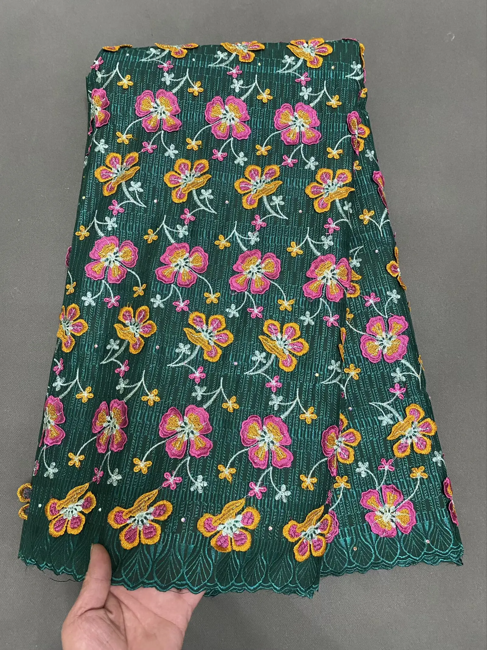 New French Bridal Lace Fabric 2026 Embroidered Popular For Weeding high quality swiss voile lace Party Attire Costume Design
New French Bridal Lace Fabric 2026 Embroidered Popular For Weeding high quality swiss voile lace Party Attire Costume Design