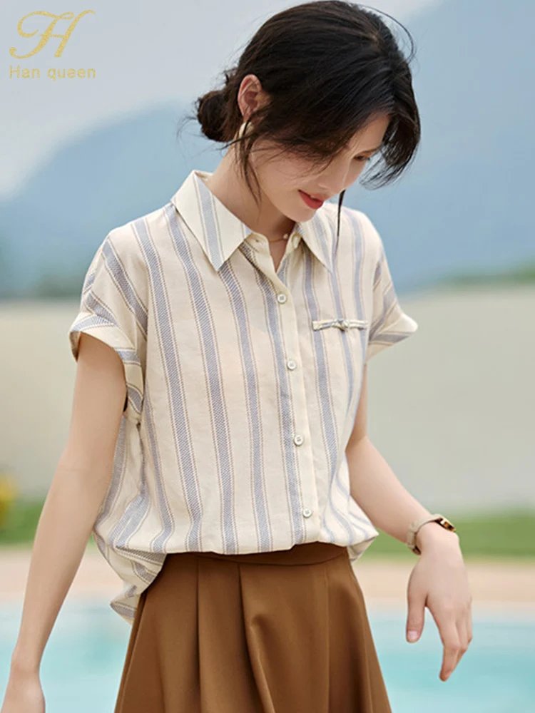 H Han Queen 2024 Summer Stripes Shirts And Blouses Vintage Women Clothes Chiffon Elegant Blouse Loose Casual Short Sleeve Tops
H Han Queen 2024 Summer Stripes Shirts And Blouses Vintage Women Clothes Chiffon Elegant Blouse Loose Casual Short Sleeve Tops