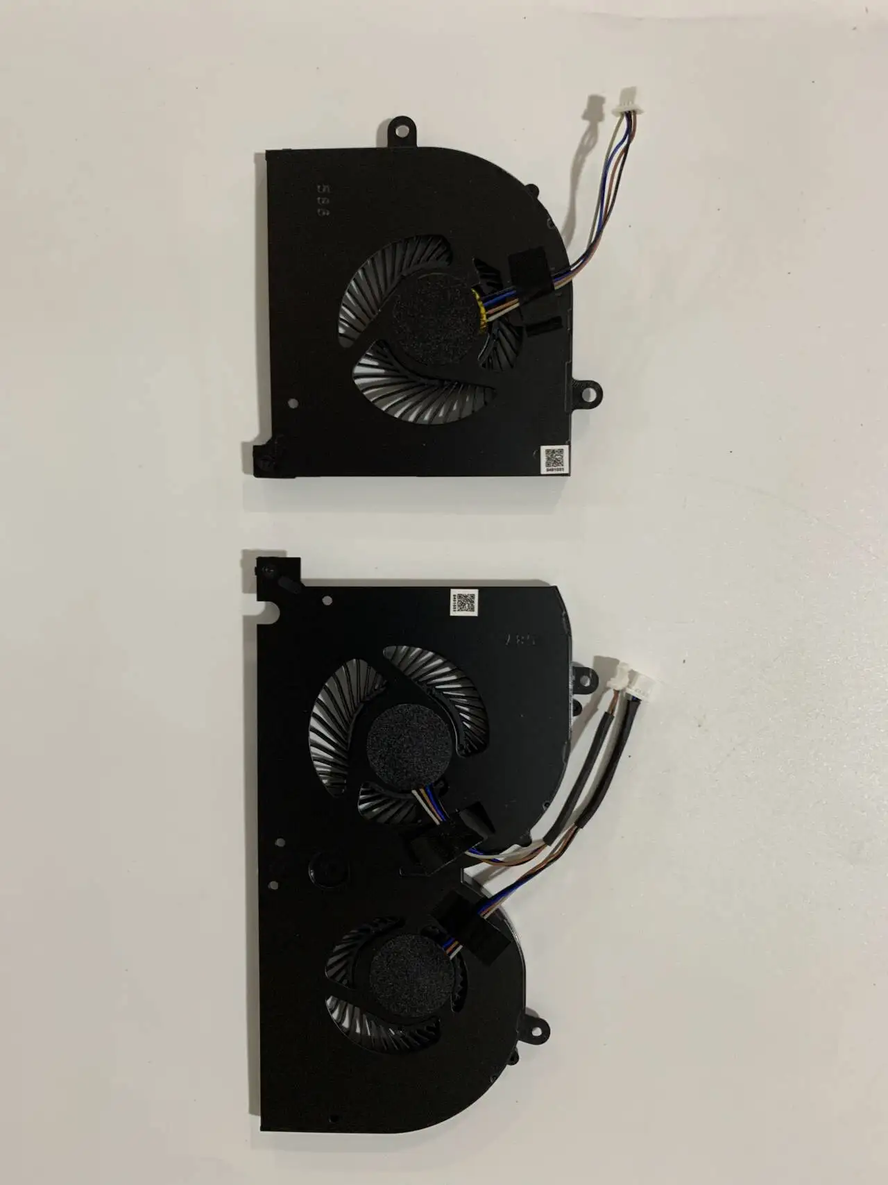 for MSI Stealth GS75 WS75 MS-17G1 MS-17G2 P75 Laptop CPU+GPU Cooling Fan
for MSI Stealth GS75 WS75 MS-17G1 MS-17G2 P75 Laptop CPU+GPU Cooling Fan