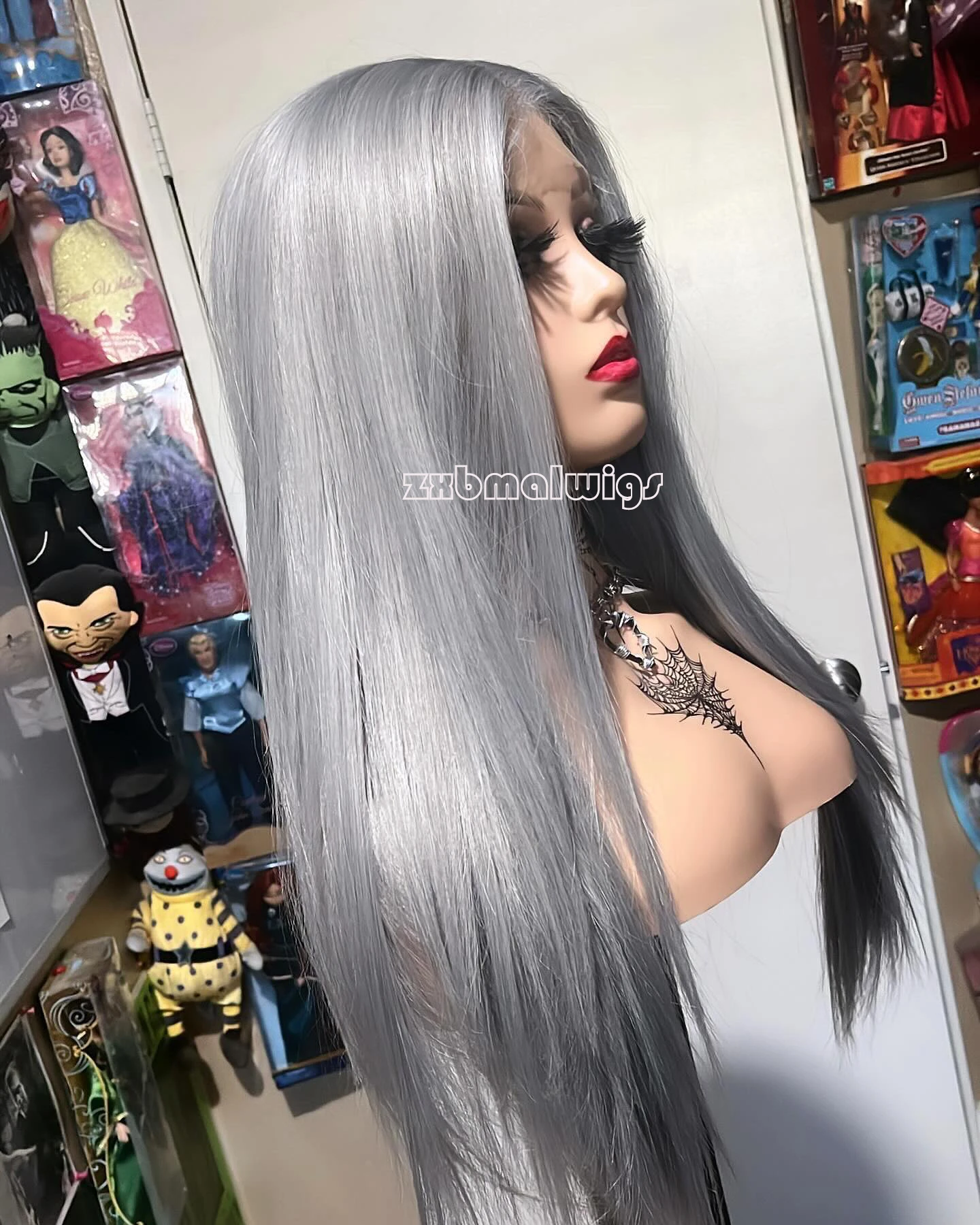 Synthetic Hair Grey Straight Glueless 13X4 Lace Front Wig For Women Preplucked 26 Inch Long Heat Temperature Daily Cosplay
Synthetic Hair Grey Straight Glueless 13X4 Lace Front Wig For Women Preplucked 26 Inch Long Heat Temperature Daily Cosplay