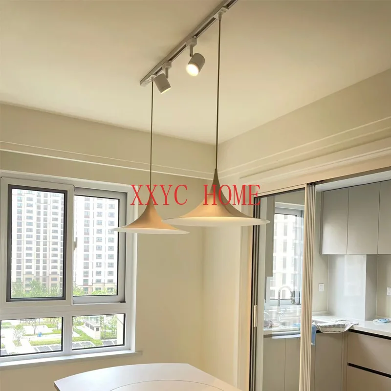 Track Movable Speaker Restaurant Chandelier Bar Kitchen Island Chandelier Nordic Simple Modern Net Red Light
Track Movable Speaker Restaurant Chandelier Bar Kitchen Island Chandelier Nordic Simple Modern Net Red Light