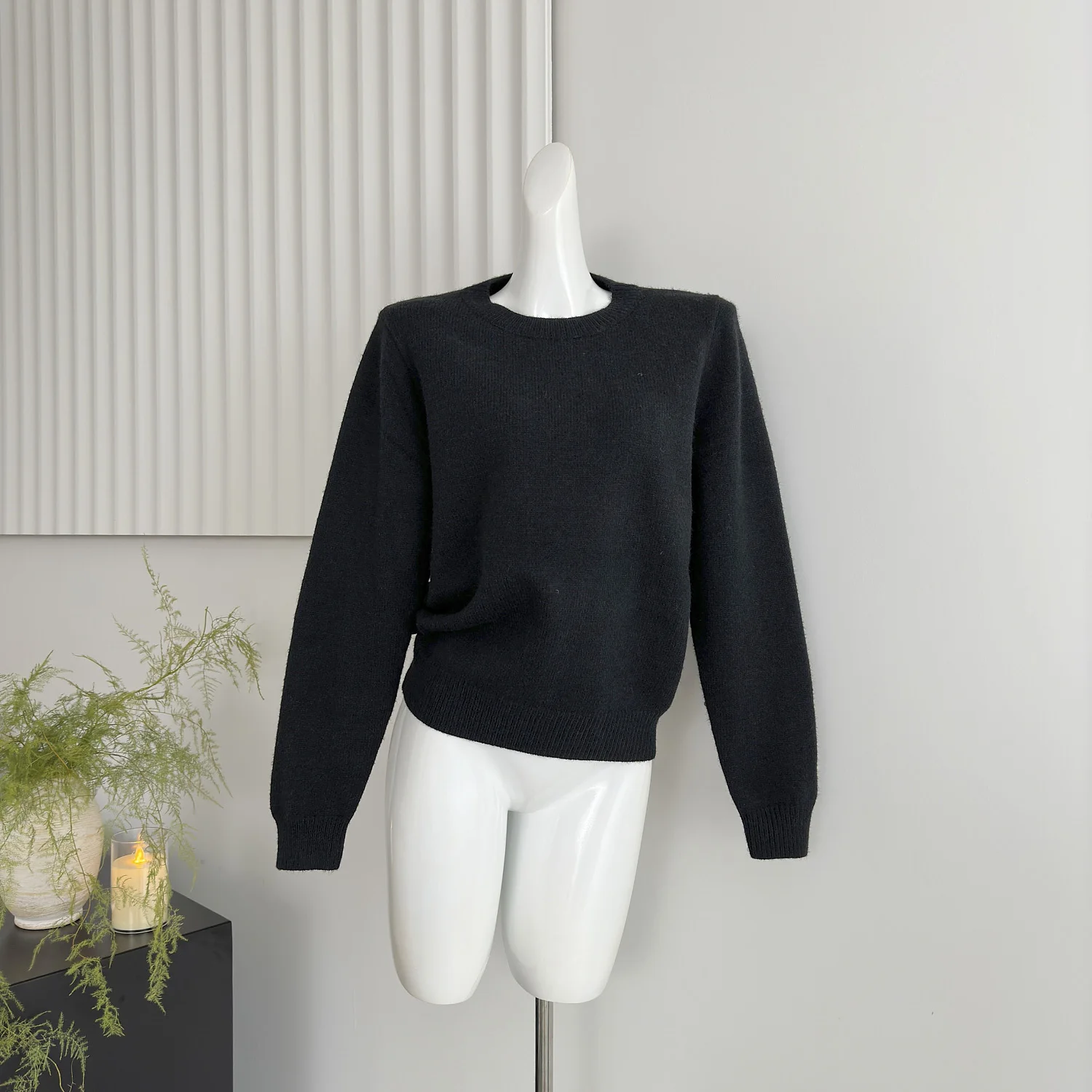 Autumn Soft Knitwear Round Neck Solid Color Slimming Pullovers Top for Women Elegant Streetwear New 2025 Trendy Sweater F135
Autumn Soft Knitwear Round Neck Solid Color Slimming Pullovers Top for Women Elegant Streetwear New 2025 Trendy Sweater F135