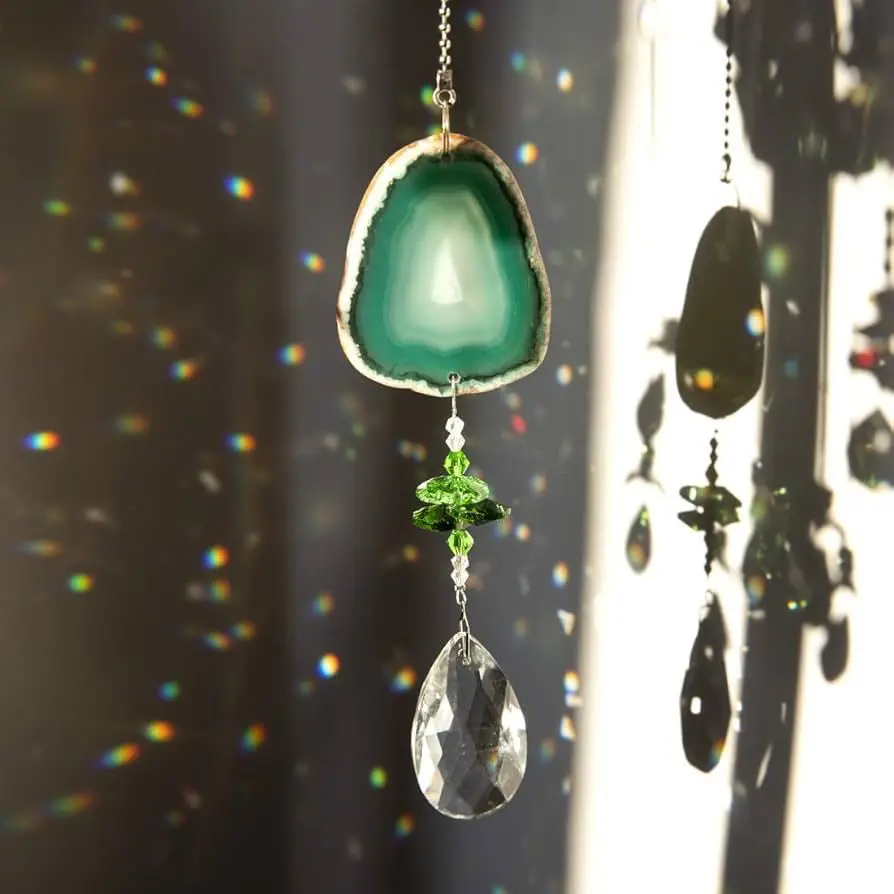 Natural agate crystal colorful sun catcher wind chimes, colorful pendants, garden pendants, creative gifts, home pendants
Natural agate crystal colorful sun catcher wind chimes, colorful pendants, garden pendants, creative gifts, home pendants