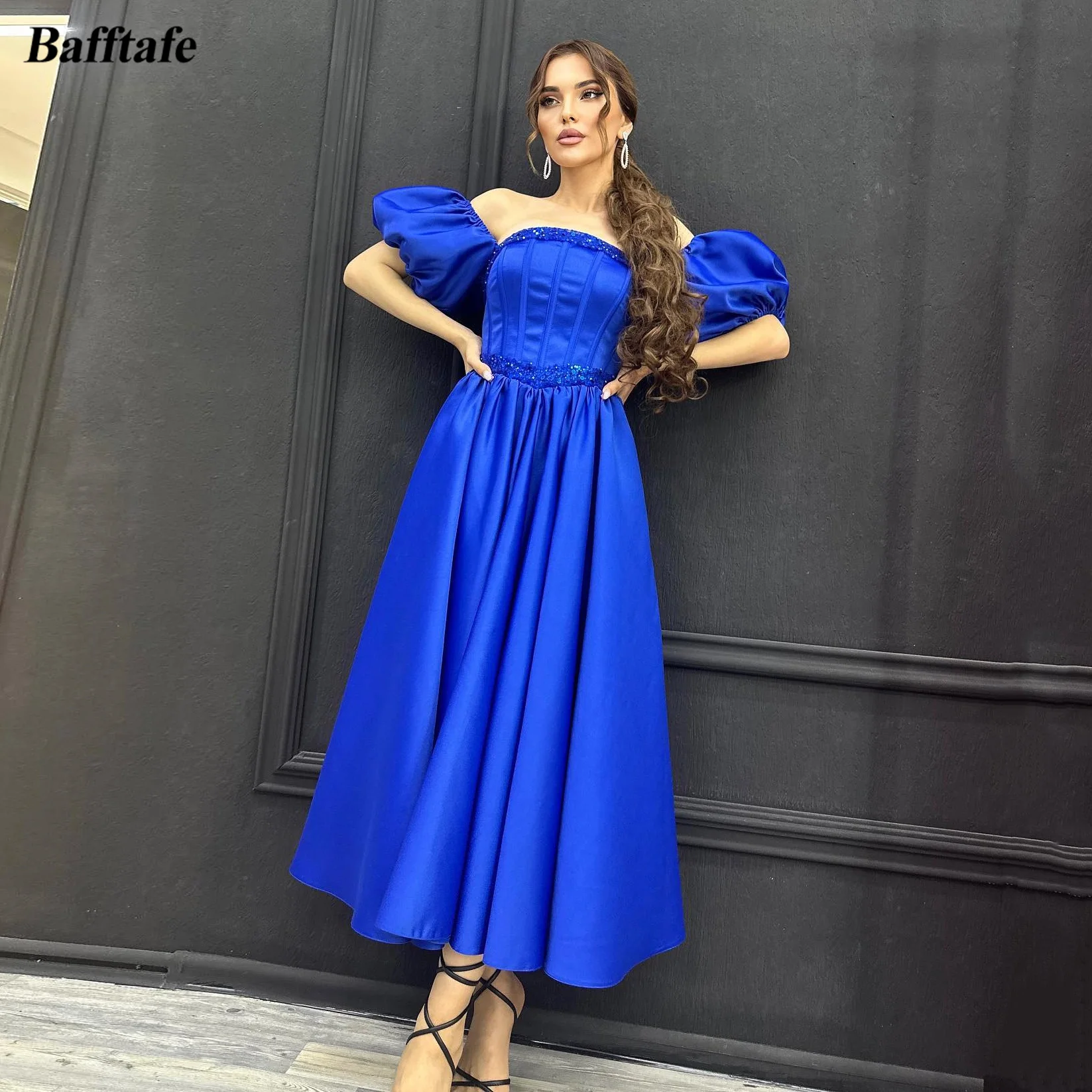 Bafftafe Royal Blue Satin Arabic Women Prom Gowns Short Sleeves Sequin Ankle Length Midi Formal Party Gowns Birthday Dress
Bafftafe Royal Blue Satin Arabic Women Prom Gowns Short Sleeves Sequin Ankle Length Midi Formal Party Gowns Birthday Dress