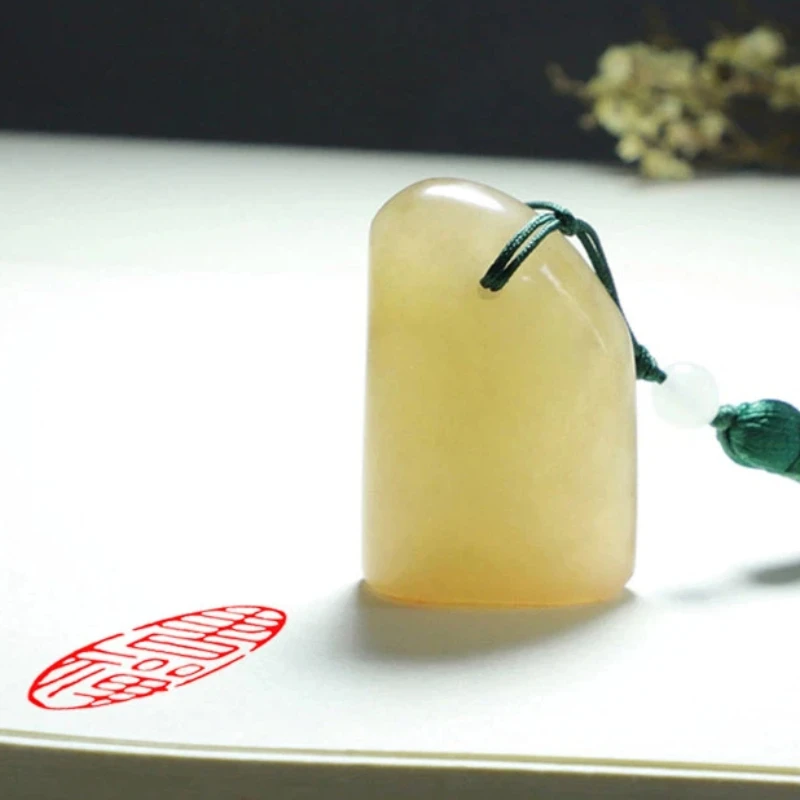 Dandong Stone Oval Finished Seals Irregular Calligraphy Painting Top Corner Finished Stamps Handmade Collectible Craft Sellos
Dandong Stone Oval Finished Seals Irregular Calligraphy Painting Top Corner Finished Stamps Handmade Collectible Craft Sellos