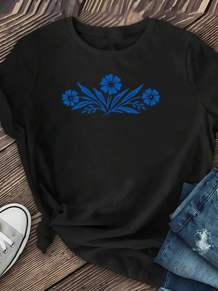 Black Short Sleeve Crew Neck T-Shirt With Blue Floral Print
Black Short Sleeve Crew Neck T-Shirt With Blue Floral Print